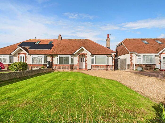 3 Bedroom Semi Detached Bungalow For Sale In Sunningdale Road, Worthing, BN13