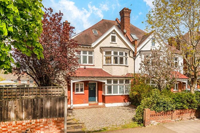 5 Bedroom Semi Detached House For Sale In Becmead Avenue, Streatham, SW16