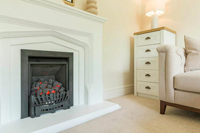 3 Bedroom Semi-Detached House For Sale In Wall Hill Road, Dobcross, Saddleworth, OL3