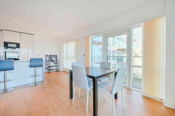2 Bedroom Flat To Rent In Vista House, Ealing, London, W5