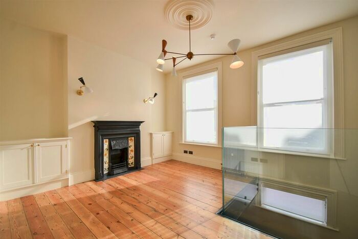 1 Bedroom Flat To Rent In Mercatoria, St. Leonards-On-Sea, TN38