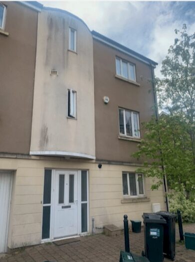 5 Bedroom Town House To Rent In Jekyll Close, Stoke Park, Bristol, BS16