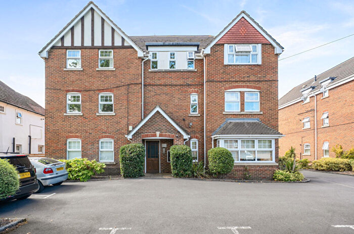 2 Bedroom Apartment For Sale In Blenheim Place, Camberley, Surrey, GU15