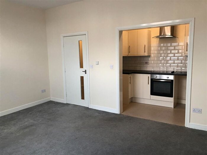 1 Bedroom Apartment To Rent In Warwick Road, Solihull, B92