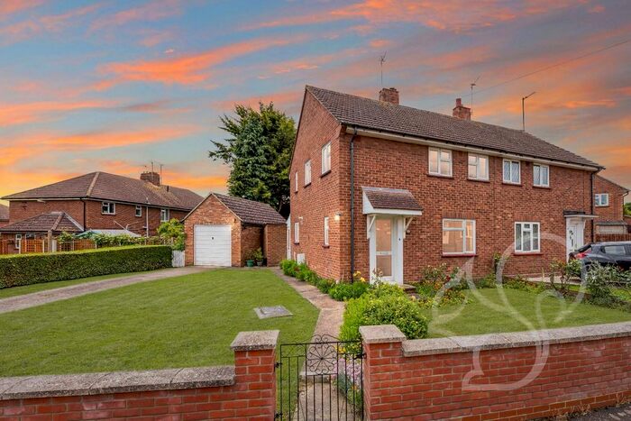 3 Bedroom Semi-Detached House To Rent In Colne Rise, Rowhedge, Colchester, CO5