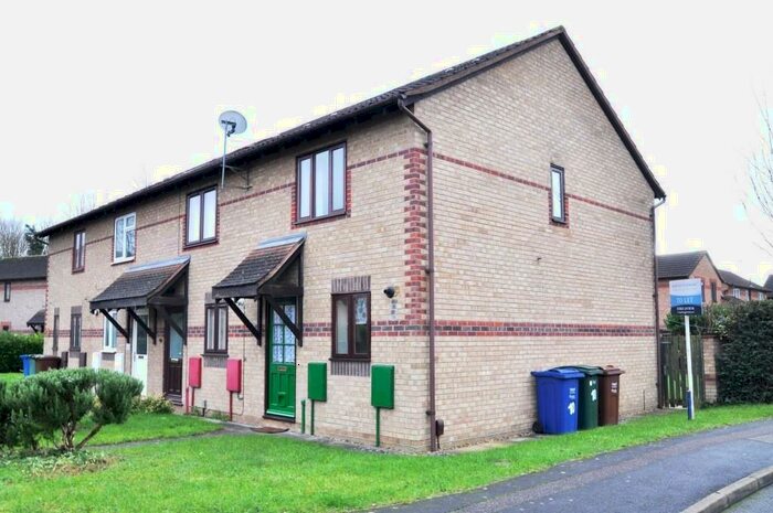 2 Bedroom End Of Terrace House To Rent In Pine Close, Bicester, Oxfordshire, OX26