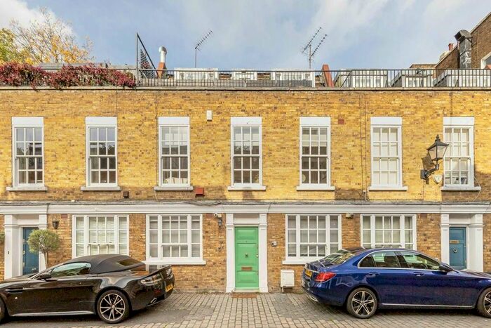 3 Bedroom Property To Rent In Kensington Park Mews, London, W11