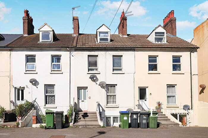 1 Bedroom Flat To Rent In Ashford Road, BN21