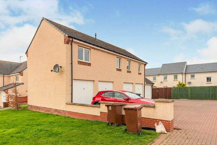 2 Bedroom Flat To Rent In South Quarry Mews, Gorebridge, Midlothian, EH23