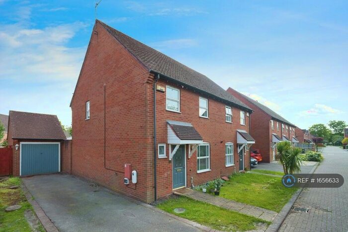 3 Bedroom Semi-Detached House To Rent In Clay Pit Lane, Shirley, Solihull, B90