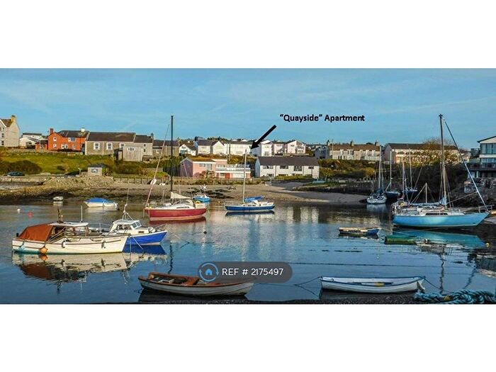 2 Bedroom Flat To Rent In Harbour View Flats, Cemaes Bay, LL67
