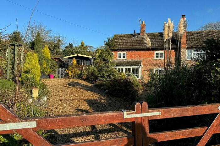 1 Bedroom Cottage For Sale In Burton Lazars, Melton Mowbray, LE14