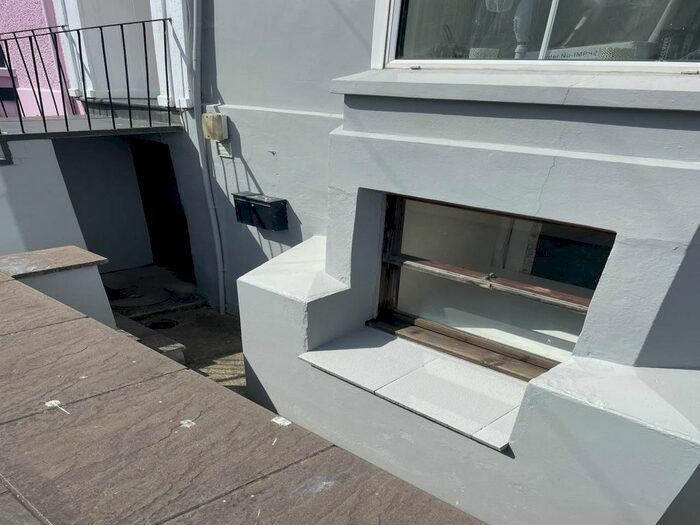 1 Bedroom Flat To Rent In Station Terrace, Lampeter, Ceredigion, SA48