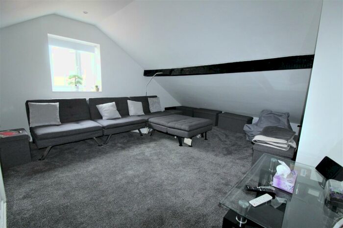2 Bedroom End Of Terrace House For Sale In Church Road, Yardley, Birmingham, West Midlands, B25