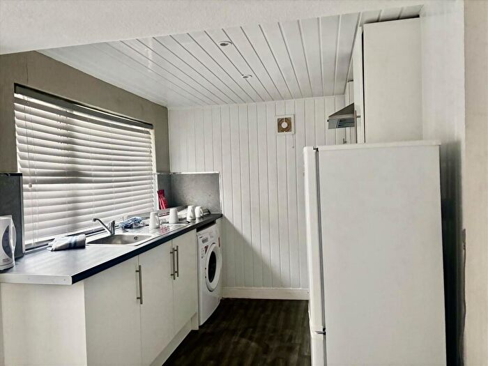 4 Bedroom House To Rent In Lincoln Street, Barrow-In-Furness, LA14