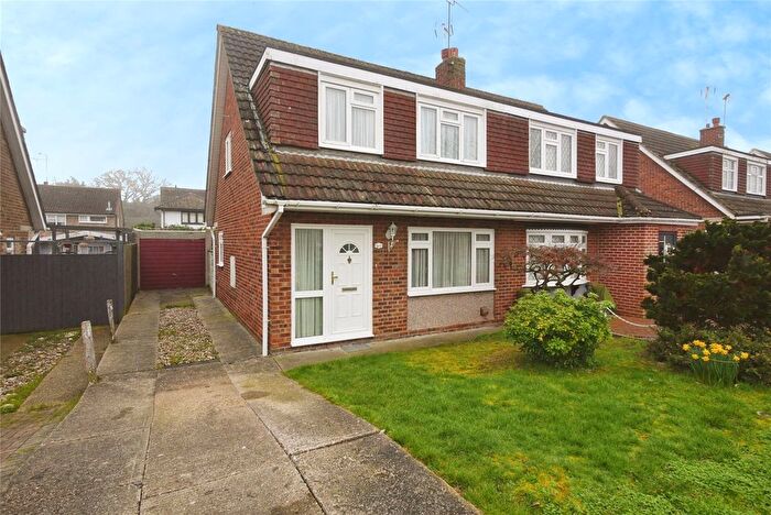 3 Bedroom Semi Detached House For Sale In Magnolia Way, Pilgrims Hatch, Brentwood, Essex, CM15
