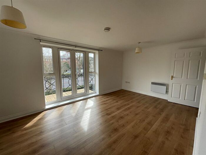 2 Bedroom Flat To Rent In Palgrave Road, Bedford, MK42