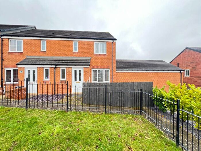 3 Bedroom End Of Terrace House For Sale In Ivatt Walk, Shildon, DL4