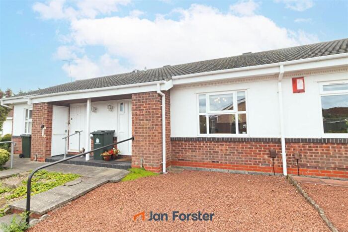 1 Bedroom Bungalow For Sale In Brock Farm Court, North Shields, NE30