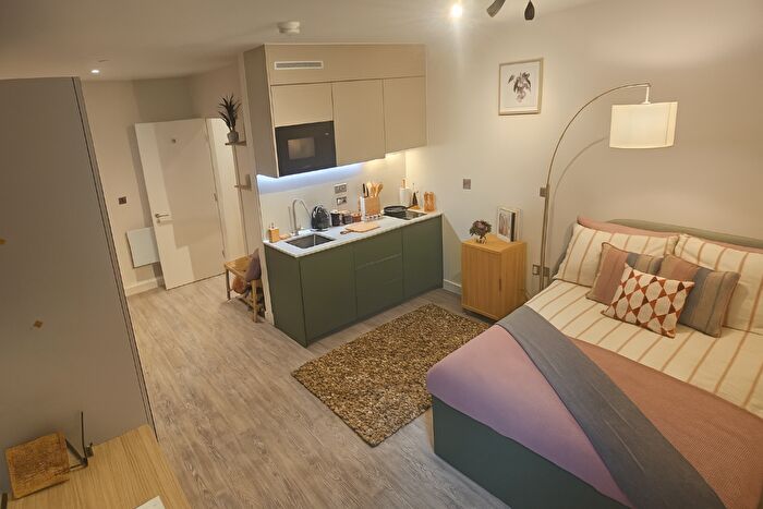 Studio To Rent In Clarence Street, Kingston Upon Thames, Surrey, KT1