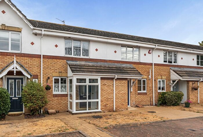2 Bedroom Terraced House For Sale In Bancroft Chase, Hornchurch, RM12