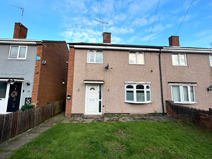 3 Bedroom Semi Detached House For Sale In Keenan Drive, Bedworth, Warwickshire, CV12