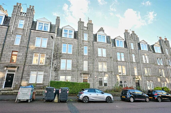 1 Bedroom Apartment For Sale In Seaforth Road, Aberdeen, AB24