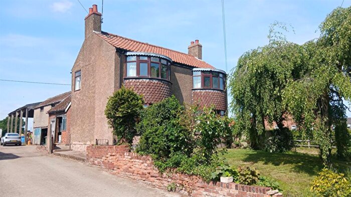 4 Bedroom Detached House For Sale In Town Street, Cottam, Retford, DN22
