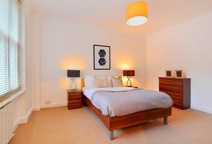 1 Bedroom Property To Rent In Hill Street, London, W1J