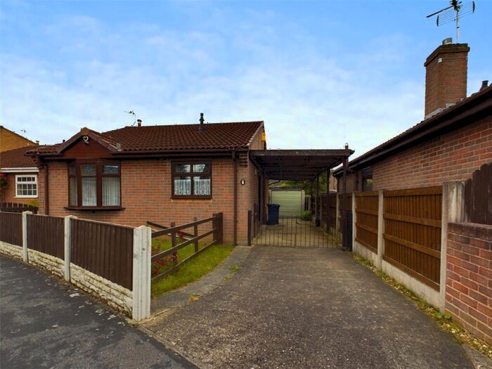2 Bedroom Bungalow To Rent In Broadlands Close, Dunscroft, Doncaster, South Yorkshire, DN7