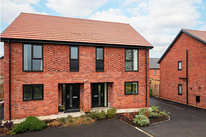 3 Bedroom Semi-Detached House For Sale In Alder Road, Pilsley, Chesterfield, S45