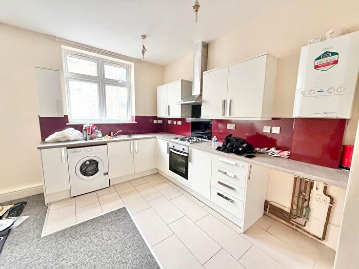 1 Bedroom Flat To Rent In Southbridge Road, Croydon, CR0