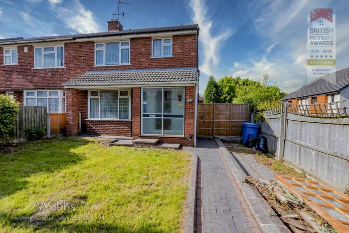 3 Bedroom Semi-Detached House To Rent In Tenacre Lane, Dudley, DY3