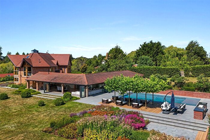 6 Bedroom Detached House To Rent In Greensted Green, Ongar, Essex, CM5