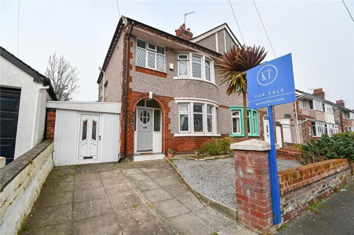 3 Bedroom Semi Detached House For Sale In Fieldway, Bebington, Wirral, CH63