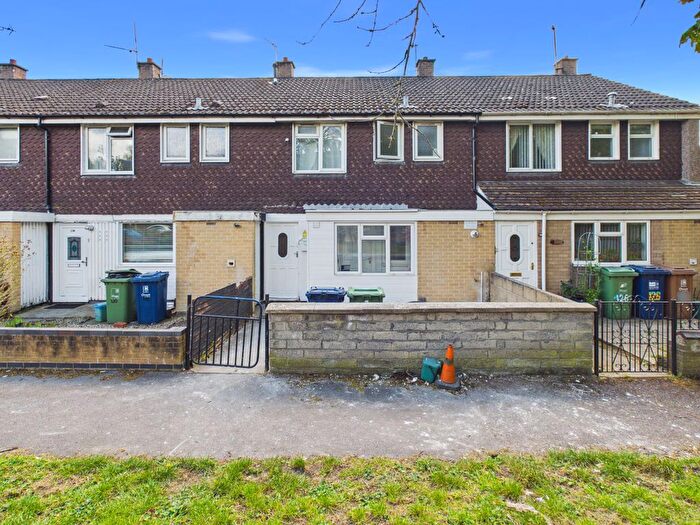 4 Bedroom Terraced House To Rent In Pegasus Road, Oxford, OX4