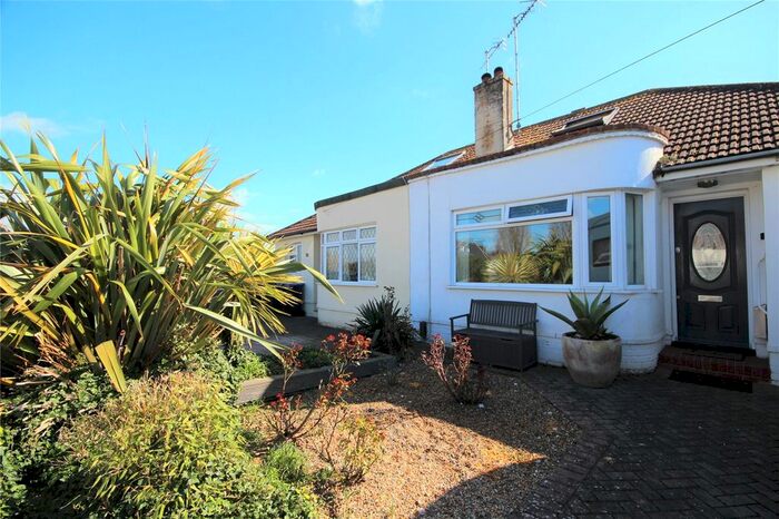 1 Bedroom Flat To Rent In Monks Avenue, Lancing, West Sussex, BN15