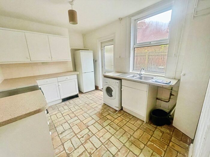 2 Bedroom Property To Rent In Woollards Lane, Cambridge, CB22