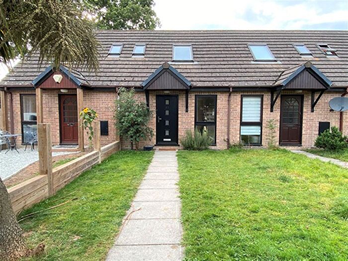 1 Bedroom Terraced House To Rent In Willow Close, Quintrell Downs, Newquay, TR8