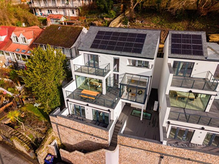 4 Bedroom Link Detached House For Sale In Sandplace Road, Looe, Cornwall, PL13