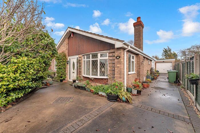 3 Bedroom Detached Bungalow For Sale In Field House Road, Humberston, DN36