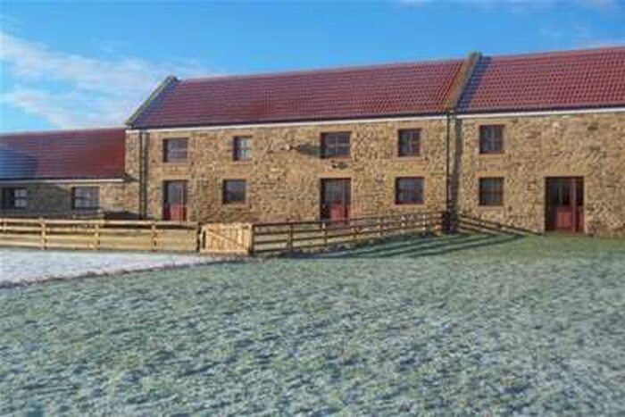 3 Bedroom Terraced House To Rent In Park House Farm, Oakenshaw, DL15