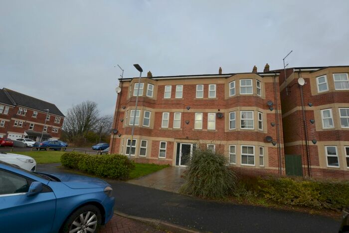2 Bedroom Flat To Rent In Moss Side, Gateshead, NE9