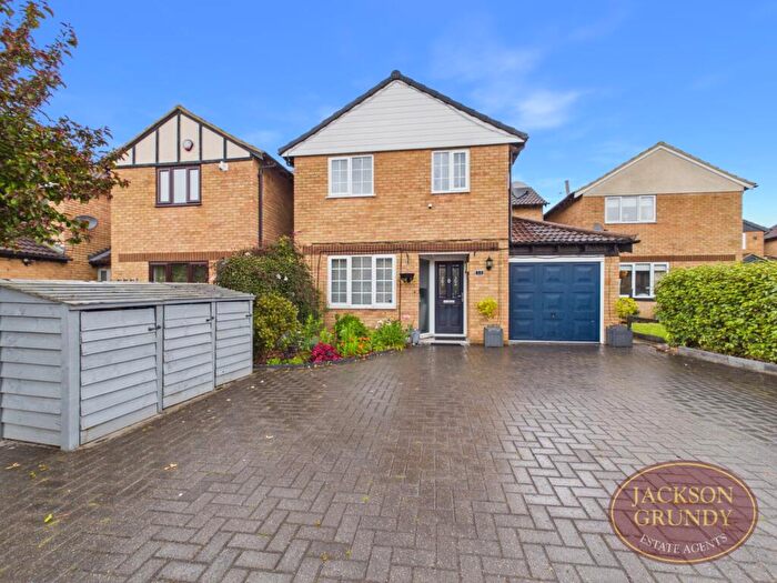 4 Bedroom Detached House For Sale In St. Emilion Close, Duston, NN5