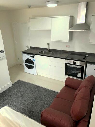 Studio To Rent In Bewdley Road, Kidderminster, DY11