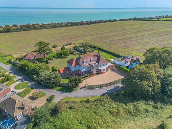 7 Bedroom Detached House For Sale In Hawkshill Road, Walmer, Kent, CT14