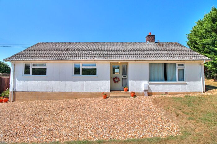 3 Bedroom Detached Bungalow For Sale In Lasham, Alton, GU34