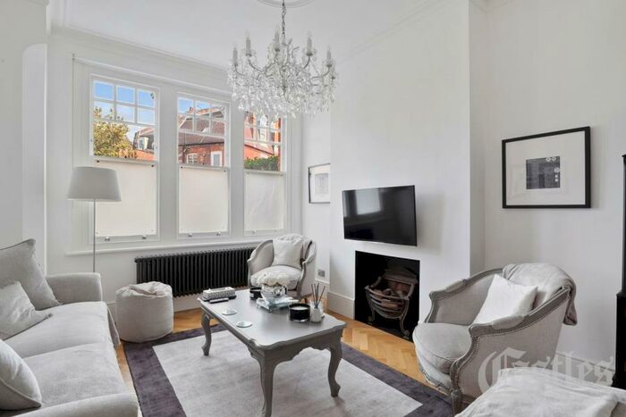 5 Bedroom Terraced House To Rent In Felix Avenue, N8