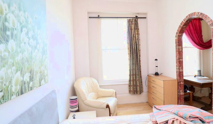 1 Bedroom Flat To Rent In Trafalgar Avenue, Peckham, London, SE15