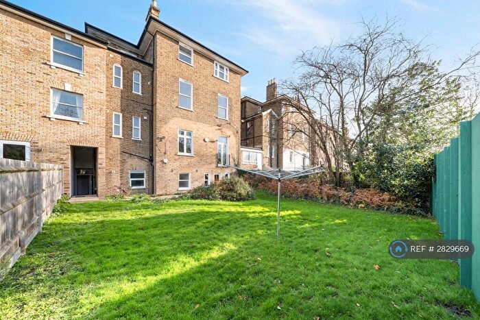 1 Bedroom Flat To Rent In Blackheath, London, SE3